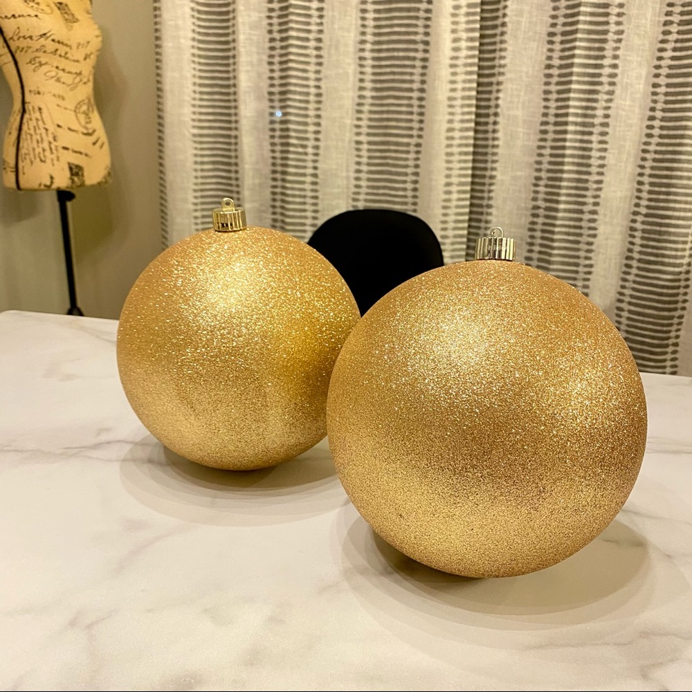 Glitter 8”D Shatterproof Ornaments Set of 2